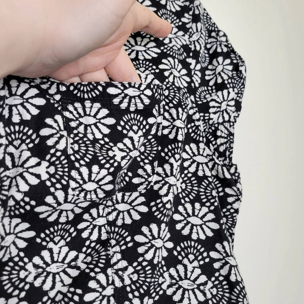 Columbia Geometric Abstract Cap Sleeves Floral Print Black Shirts M - Picture 5 of 8